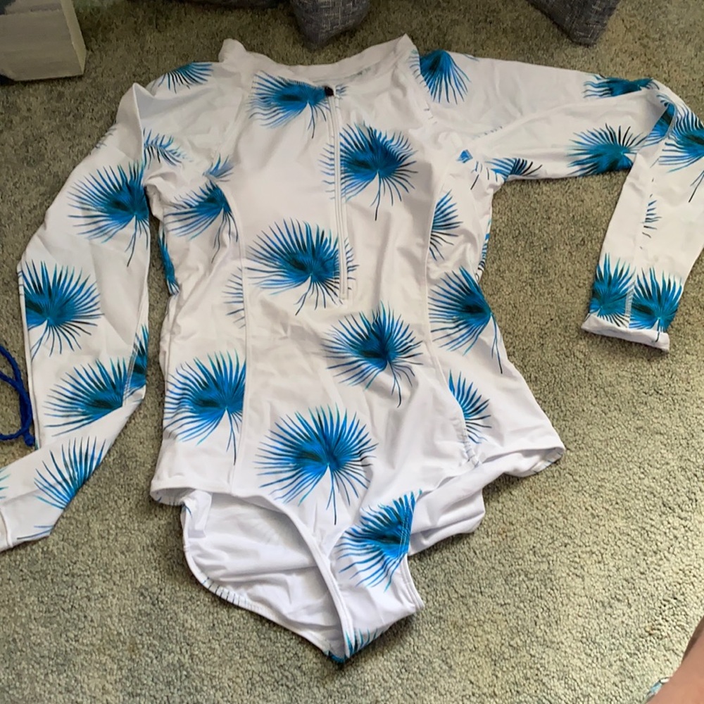 One piece swim bodysuit